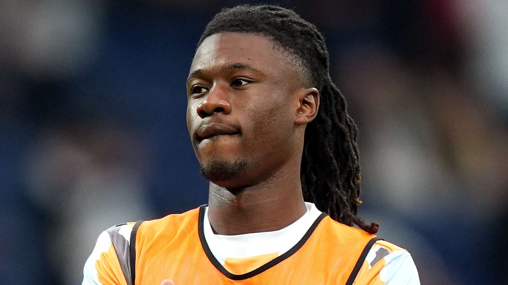 他以标志性 他以标志性